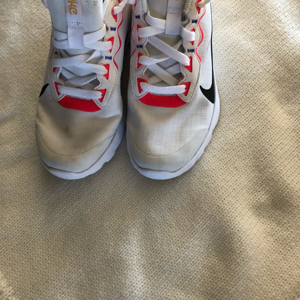 Nike sneakers - Picture 2 of 2